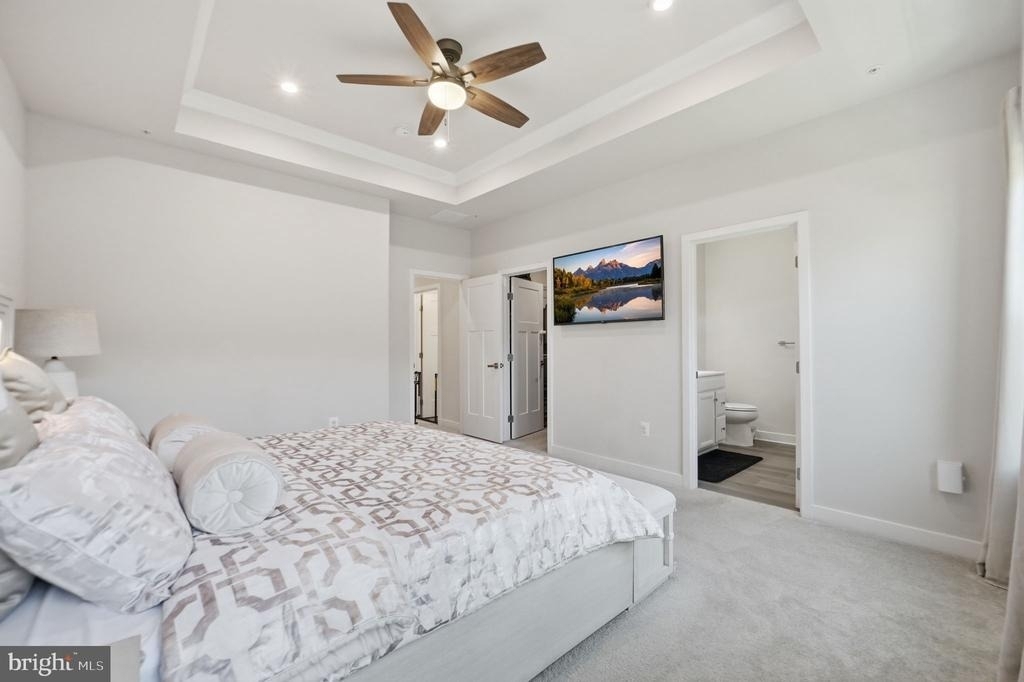 8805 Sybil Lane - Photo 18