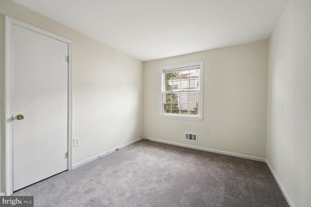 1419 Potomac Heights Drive - Photo 11