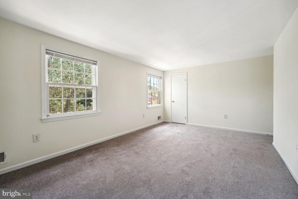 1419 Potomac Heights Drive - Photo 9