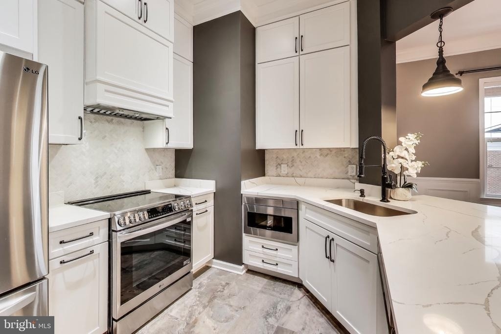 8 Granite Place - Photo 11