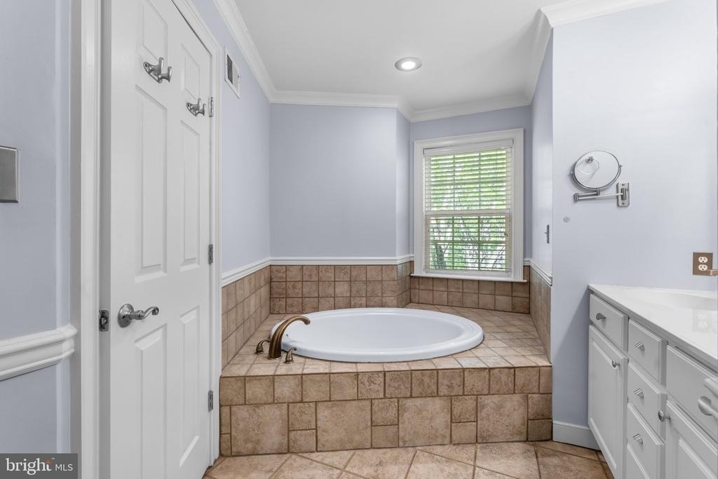 19066 Sawyer Terrace - Photo 19