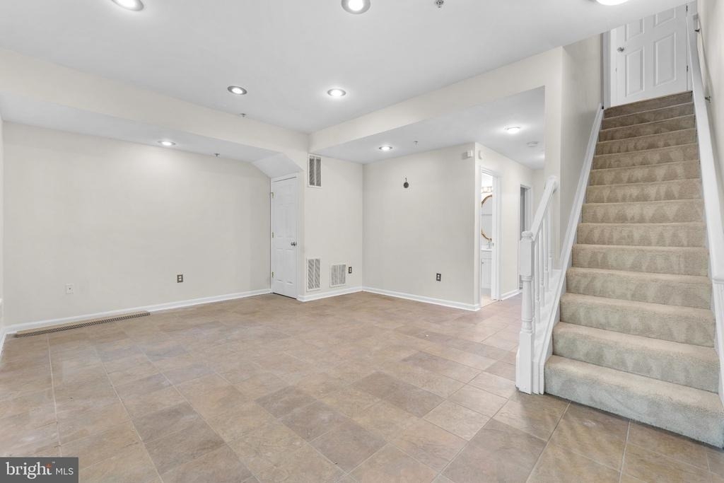 19066 Sawyer Terrace - Photo 27