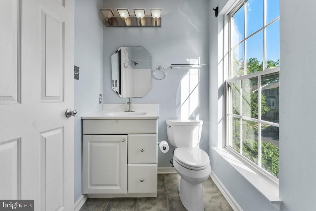19066 Sawyer Terrace - Photo 13