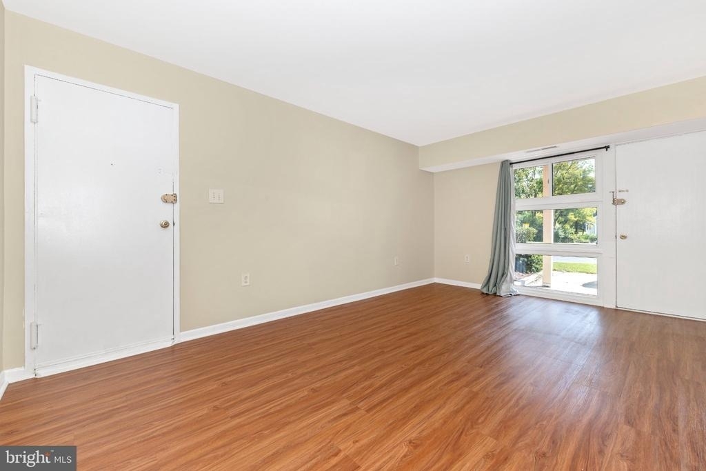 3411 University Boulevard W - Photo 4
