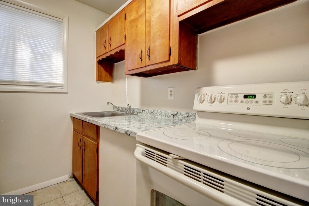 9 E 15th Street - Photo 2