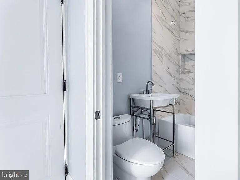 1100 W Lafayette Avenue - Photo 14