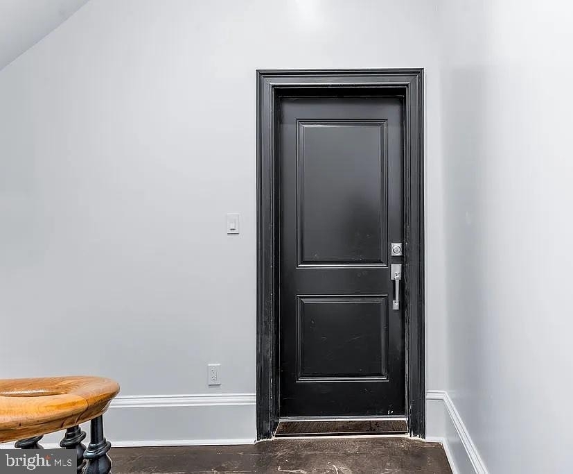 1100 W Lafayette Avenue - Photo 4