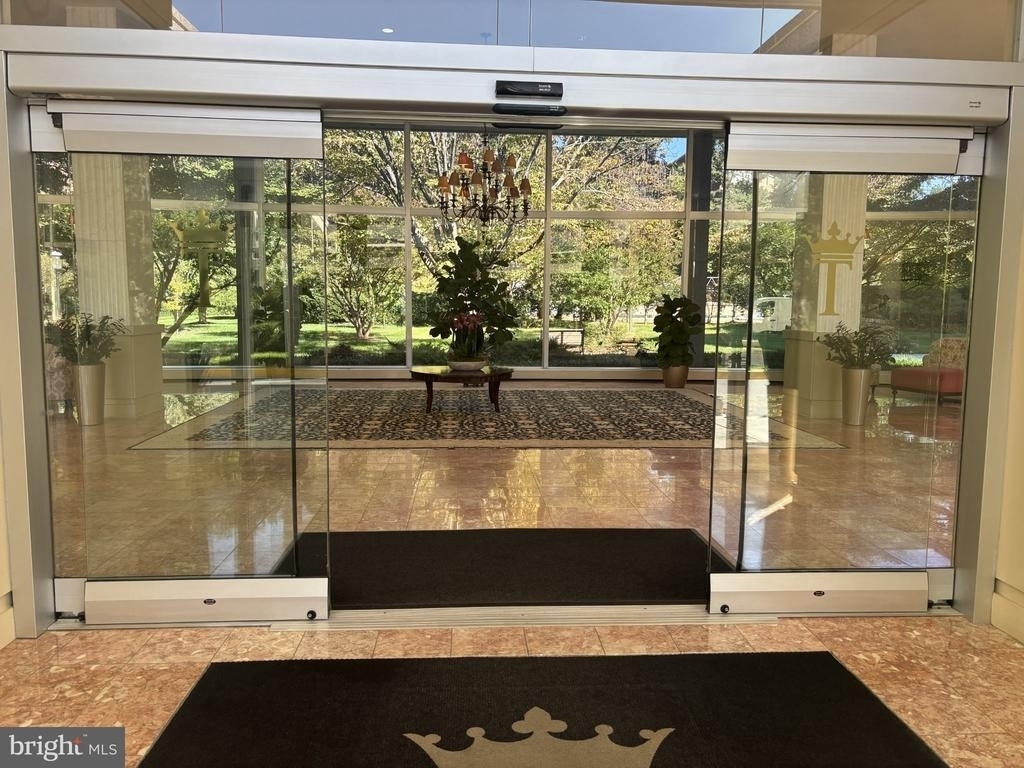 4201 Cathedral Avenue Nw - Photo 1