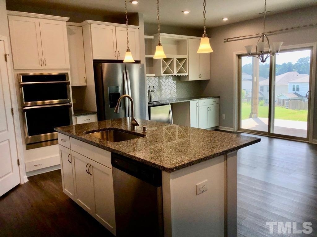 918 Lippincott Road - Photo 2