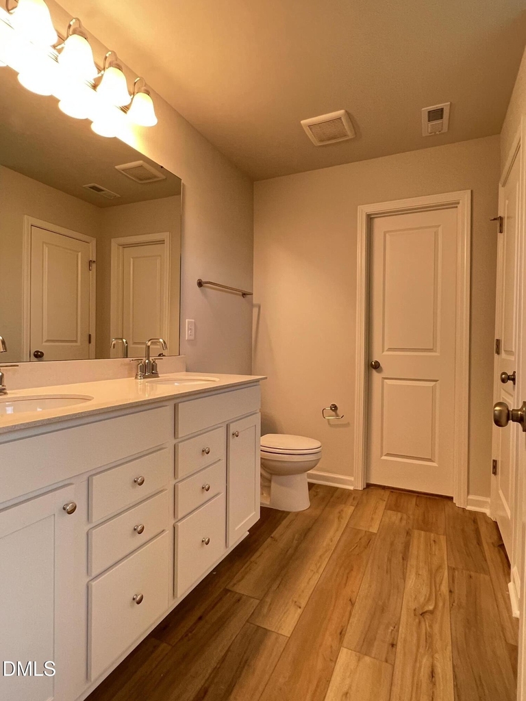 717 Branthurst - Photo 15