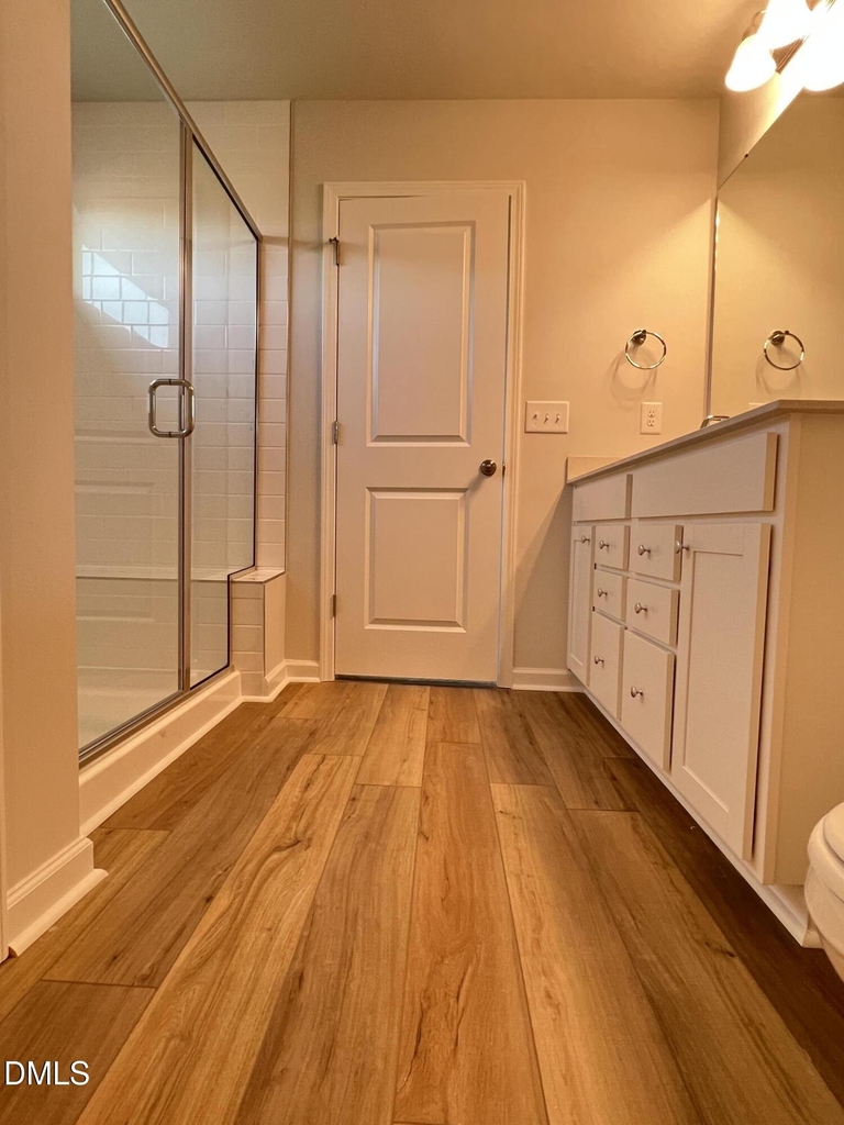 717 Branthurst - Photo 14