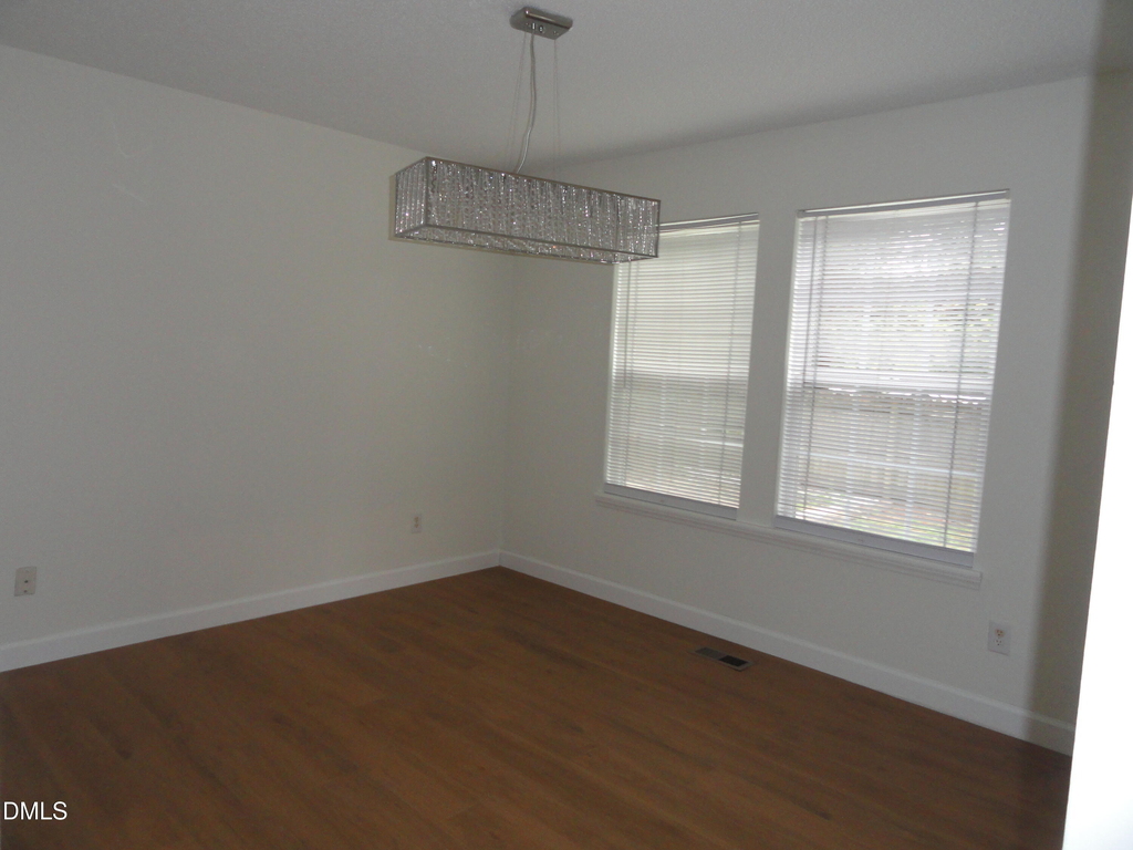 4213 Mardela Spring Drive - Photo 4