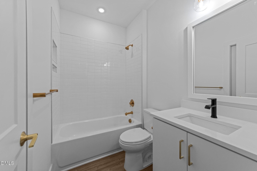 710 W North Street - Photo 26