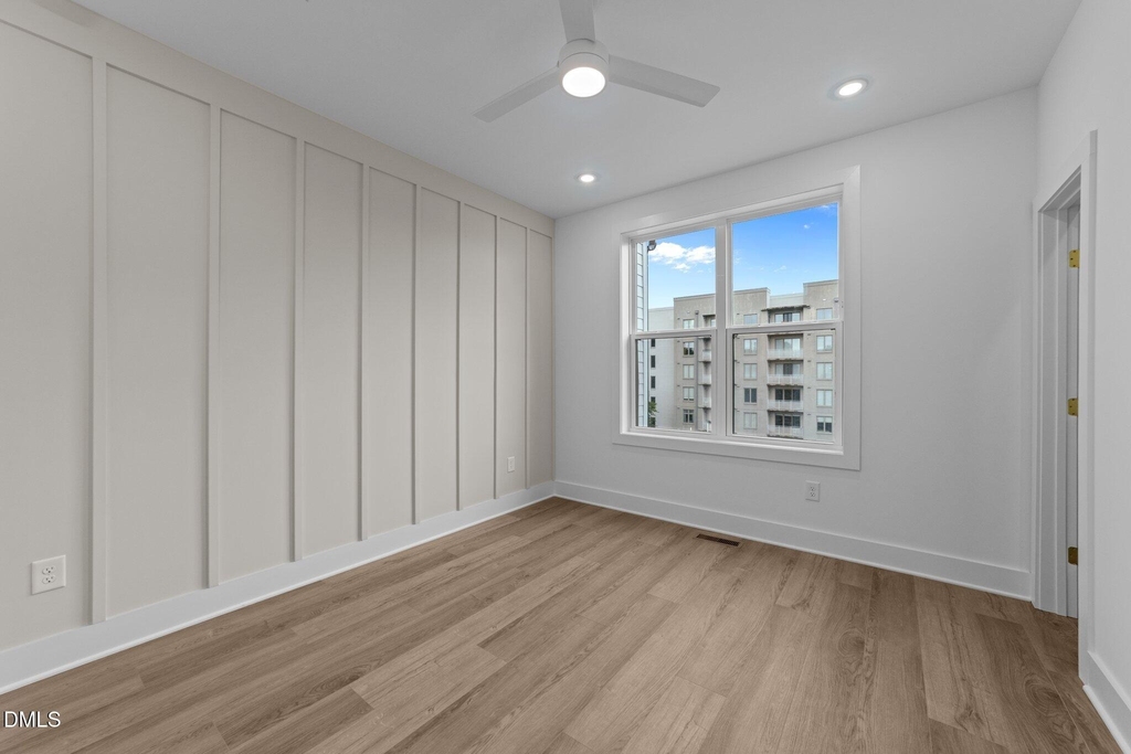 710 W North Street - Photo 25