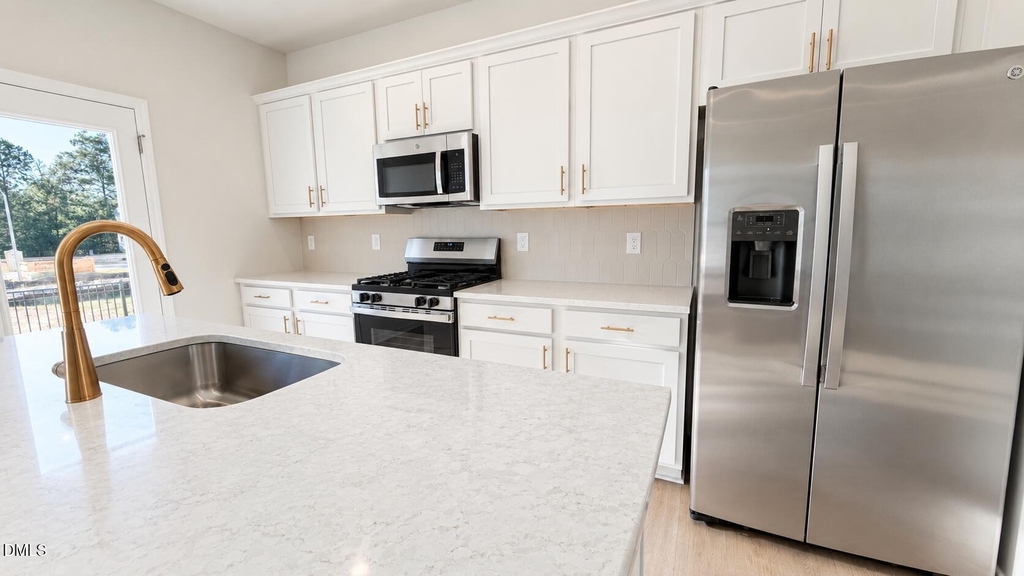 1616 Mirth Court - Photo 5