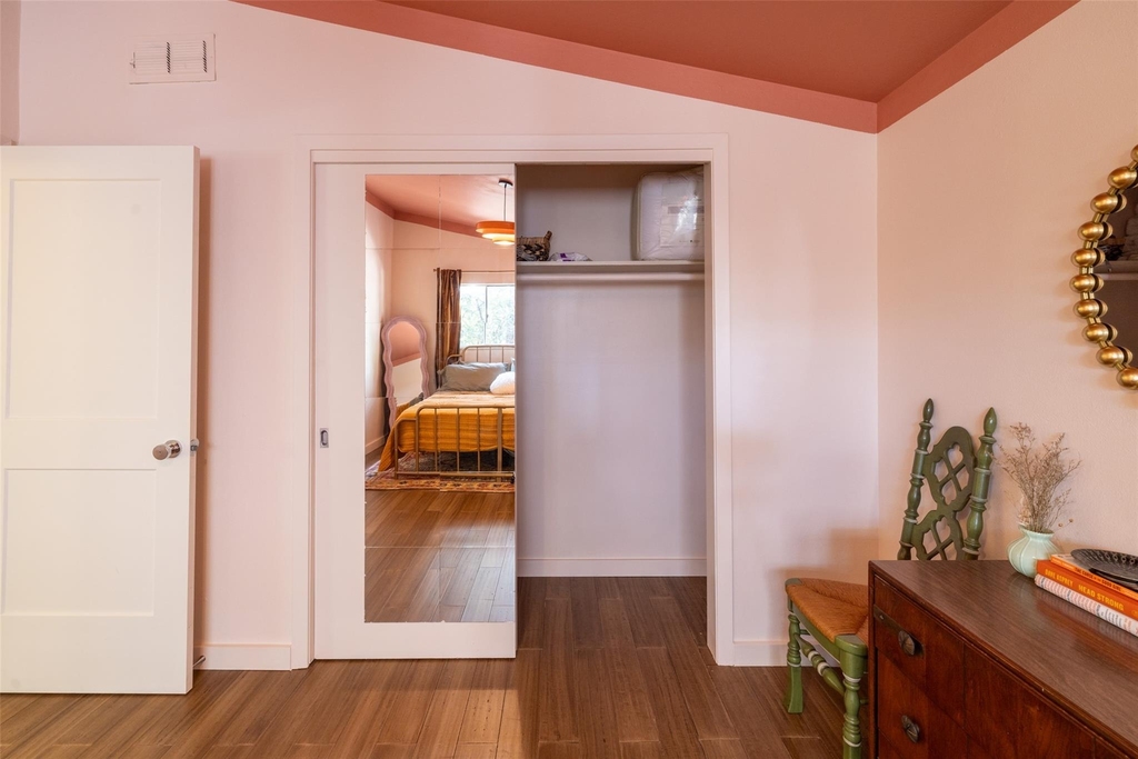 1706 Palma Plz - Photo 16