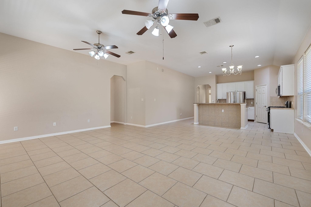 216 Cherry Laurel Dr - Photo 7