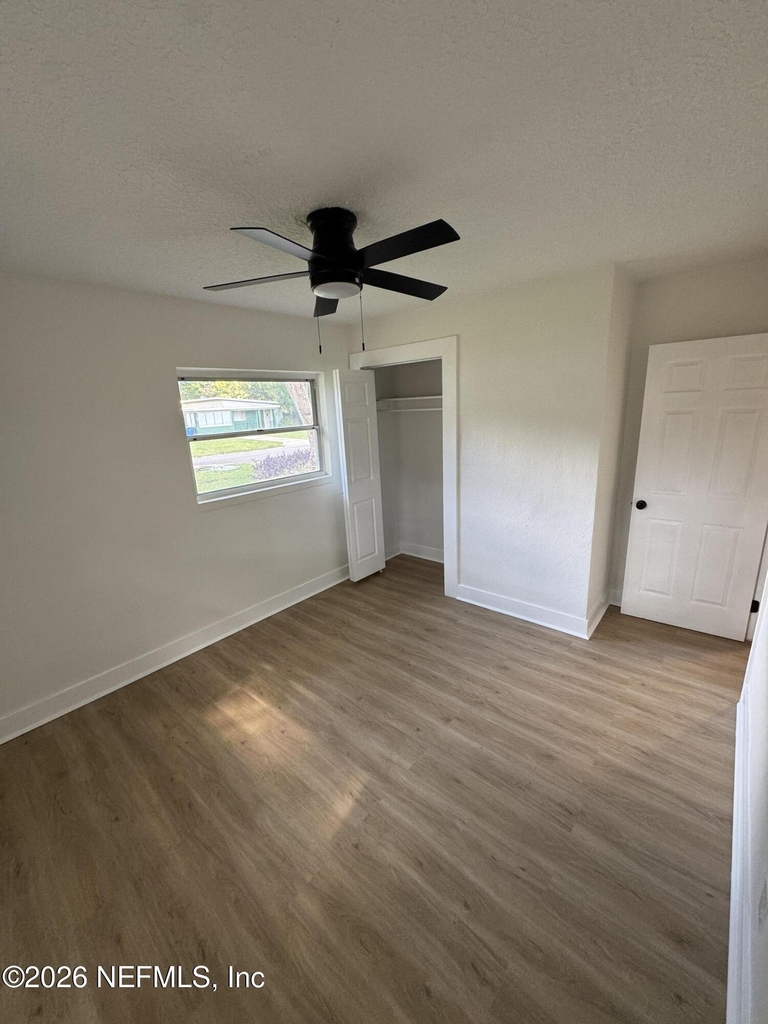 1629 Griflet Road - Photo 11