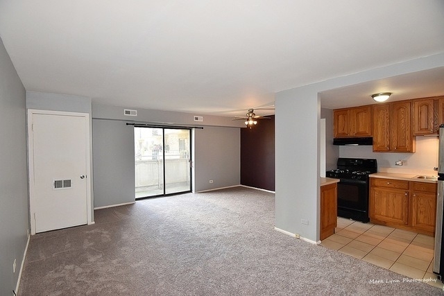 1460 Fairlane Drive - Photo 1