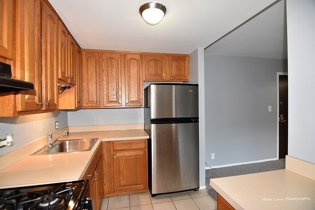 1460 Fairlane Drive - Photo 5