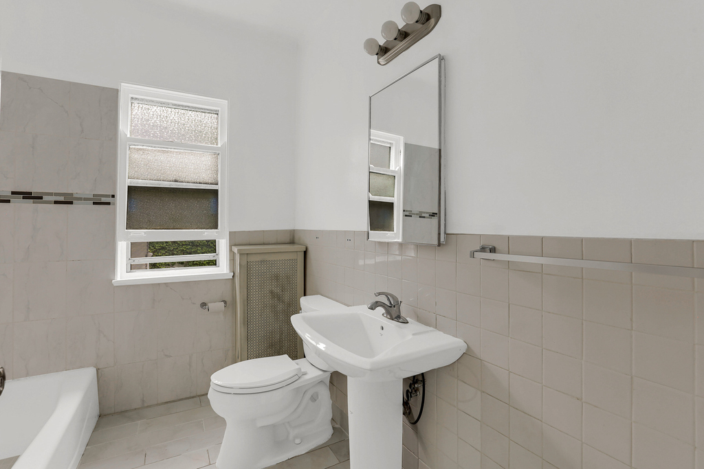 5814 N Winthrop Avenue - Photo 20