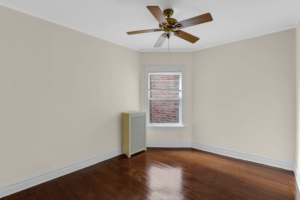 5814 N Winthrop Avenue - Photo 8