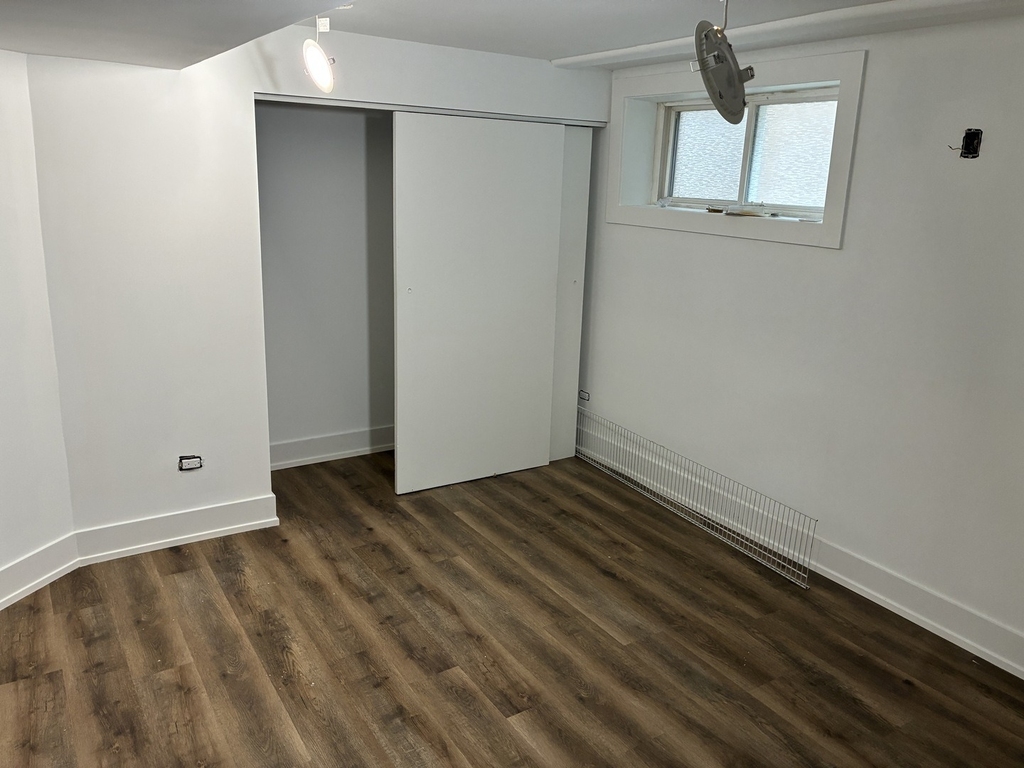 5523 N Major Avenue - Photo 7