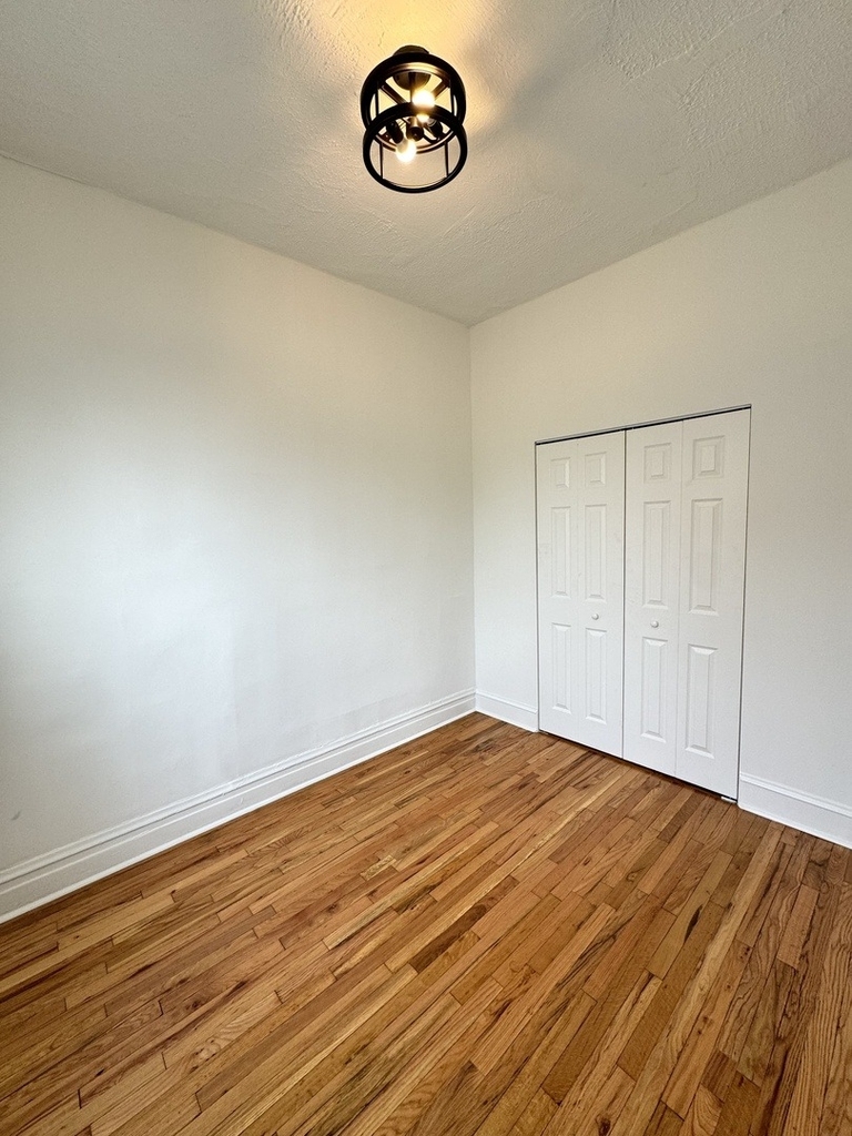 4058 W Hirsch Street - Photo 10