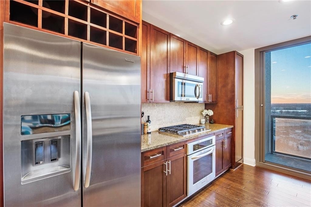 270 17th Street Nw - Photo 7