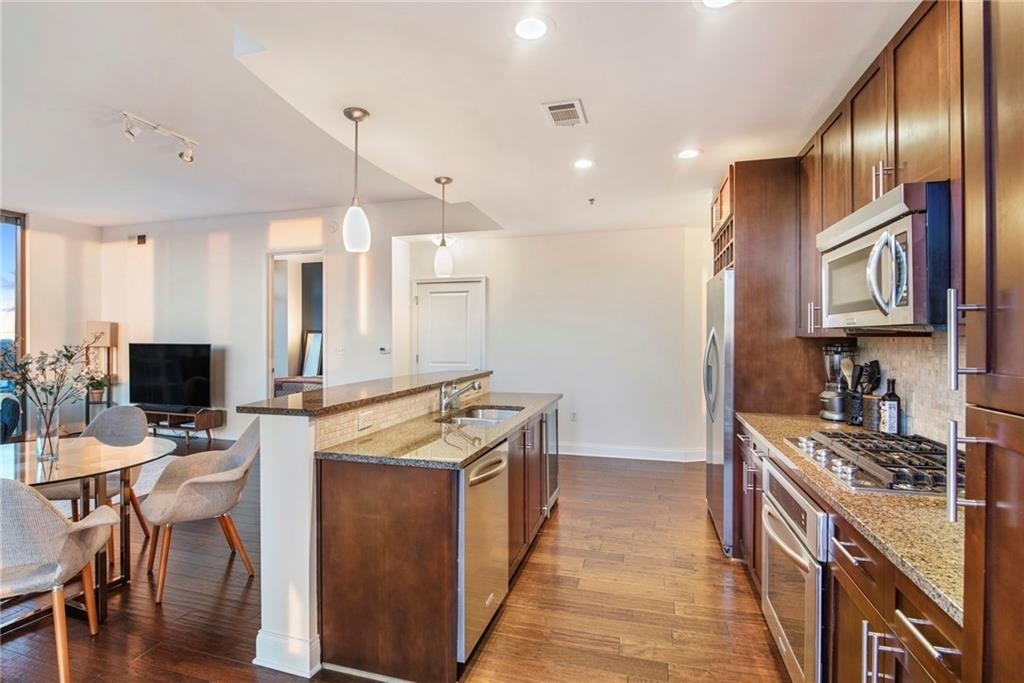 270 17th Street Nw - Photo 13