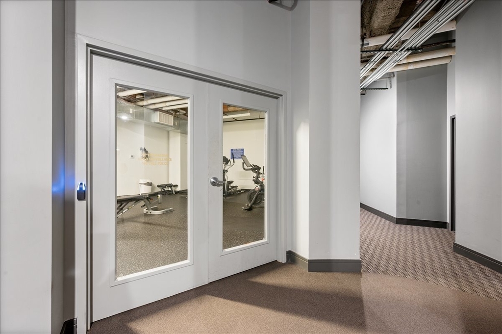 20 N State Street - Photo 29