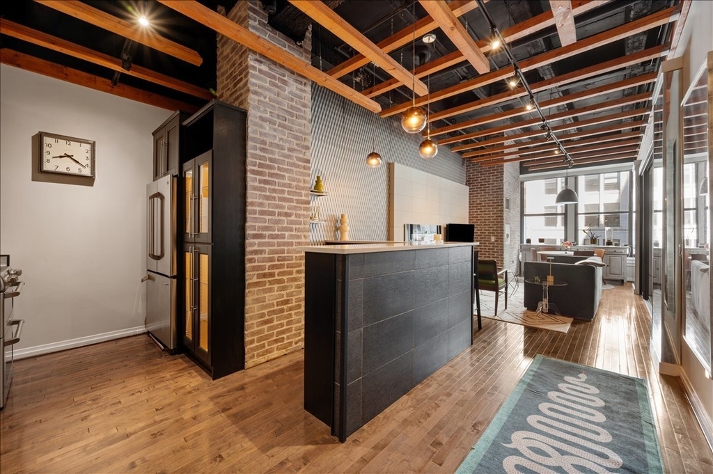 20 N State Street - Photo 14