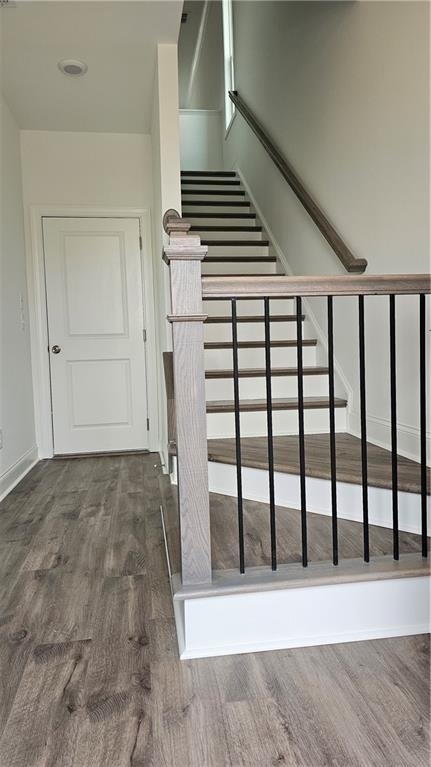 1118 Larkin Drive - Photo 5