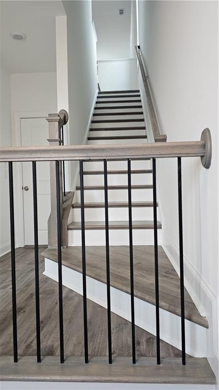 1118 Larkin Drive - Photo 6