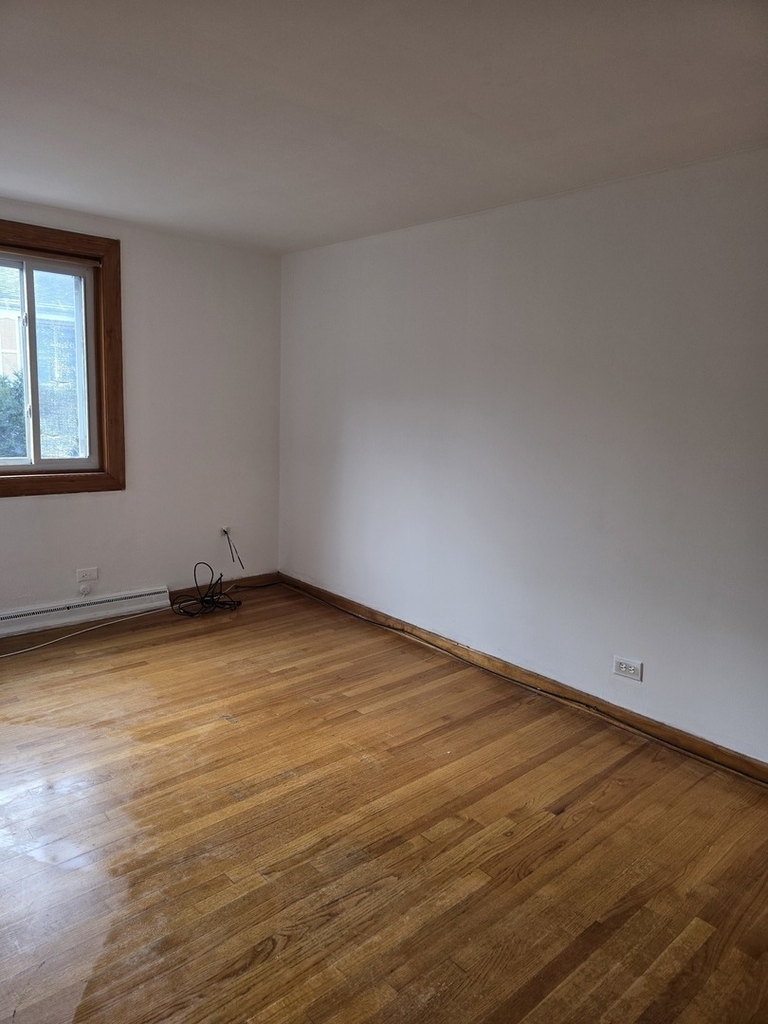 1813 W Norwood Street - Photo 9