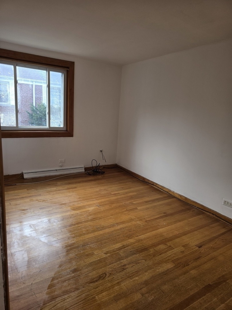 1813 W Norwood Street - Photo 8