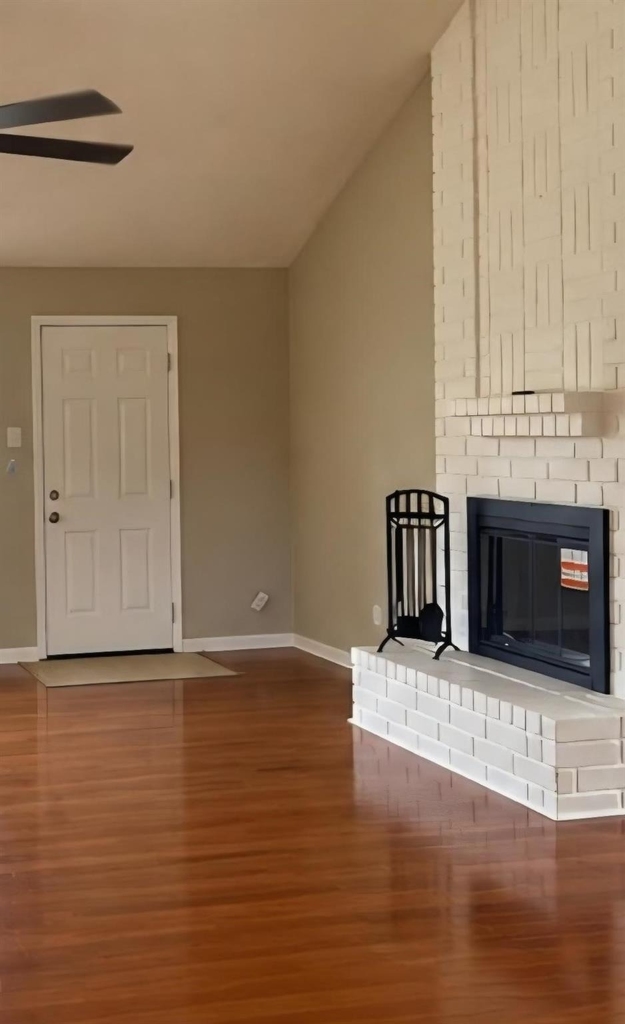 1114 Blue Diamond Drive - Photo 2