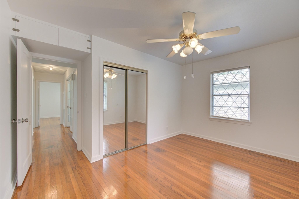 6919 Schiller Street - Photo 20