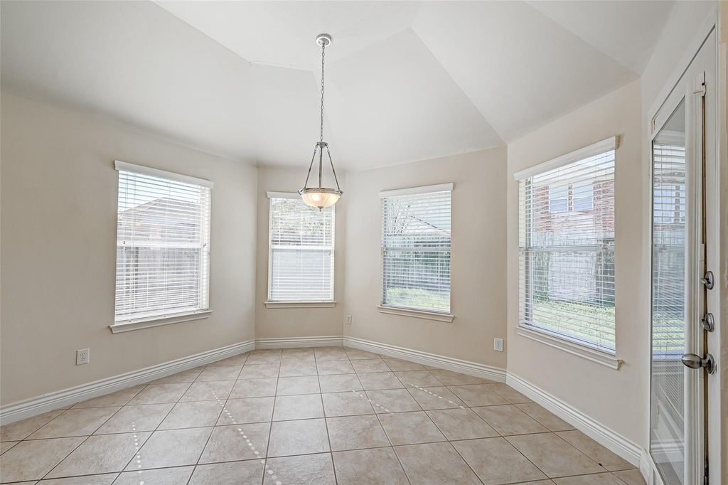 6019 Marble Hollow Lane - Photo 10