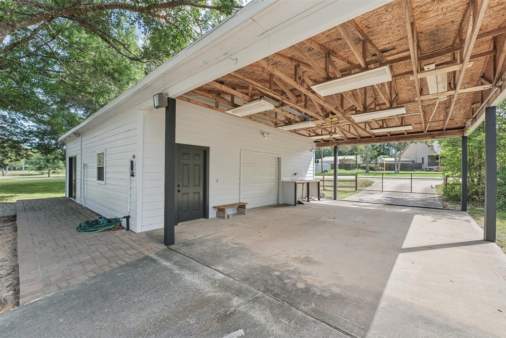 15276 Capitol Hill Road - Photo 7
