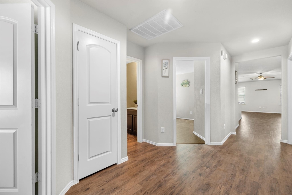 5423 Dovetail Arbor Trace - Photo 4