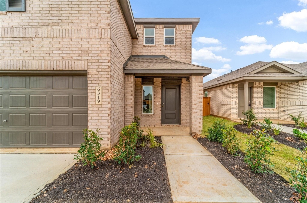 6319 Marigold Blaze Drive - Photo 0