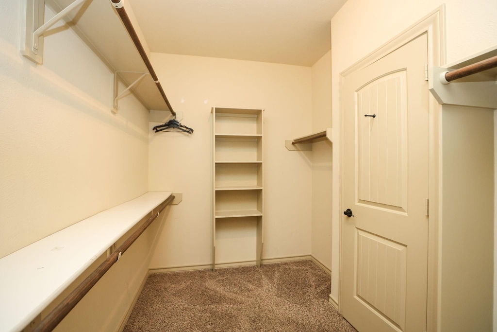 3222 Selene Drive - Photo 18