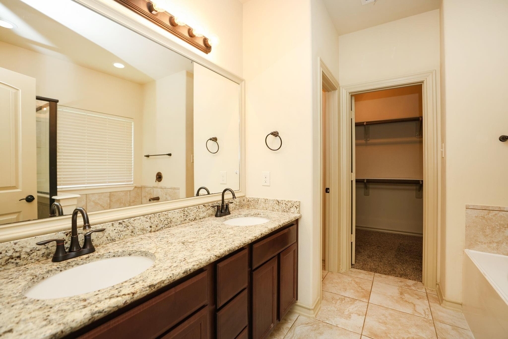 3222 Selene Drive - Photo 16