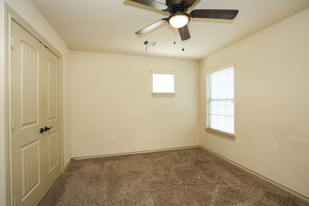 3222 Selene Drive - Photo 24