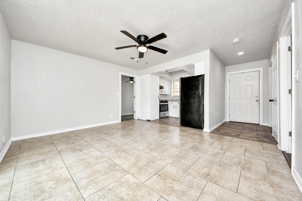 505 Jasmine Street - Photo 22
