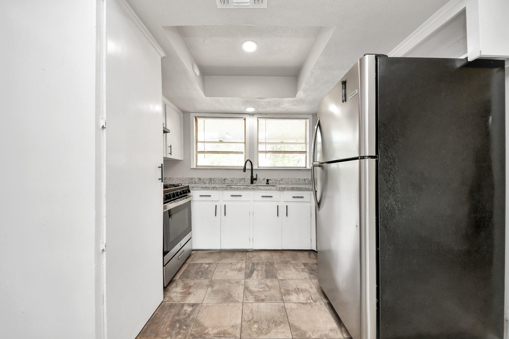 505 Jasmine Street - Photo 23