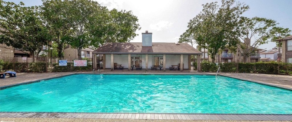 6633 W Airport Boulevard - Photo 16