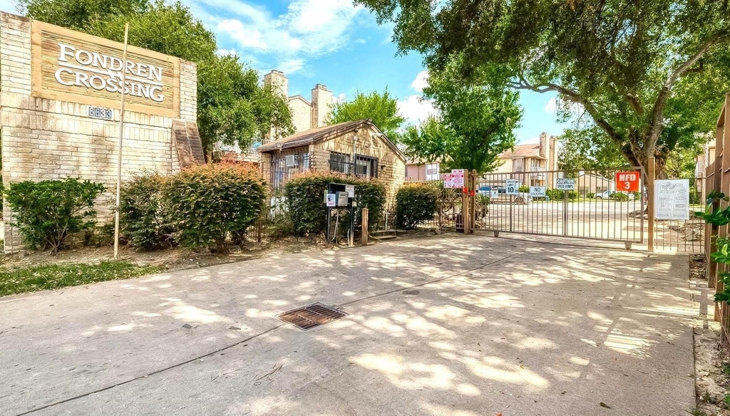 6633 W Airport Boulevard - Photo 18