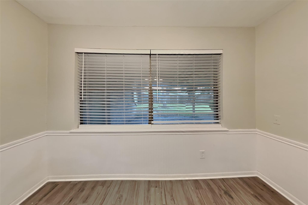 3126 Silver Springs Court - Photo 4